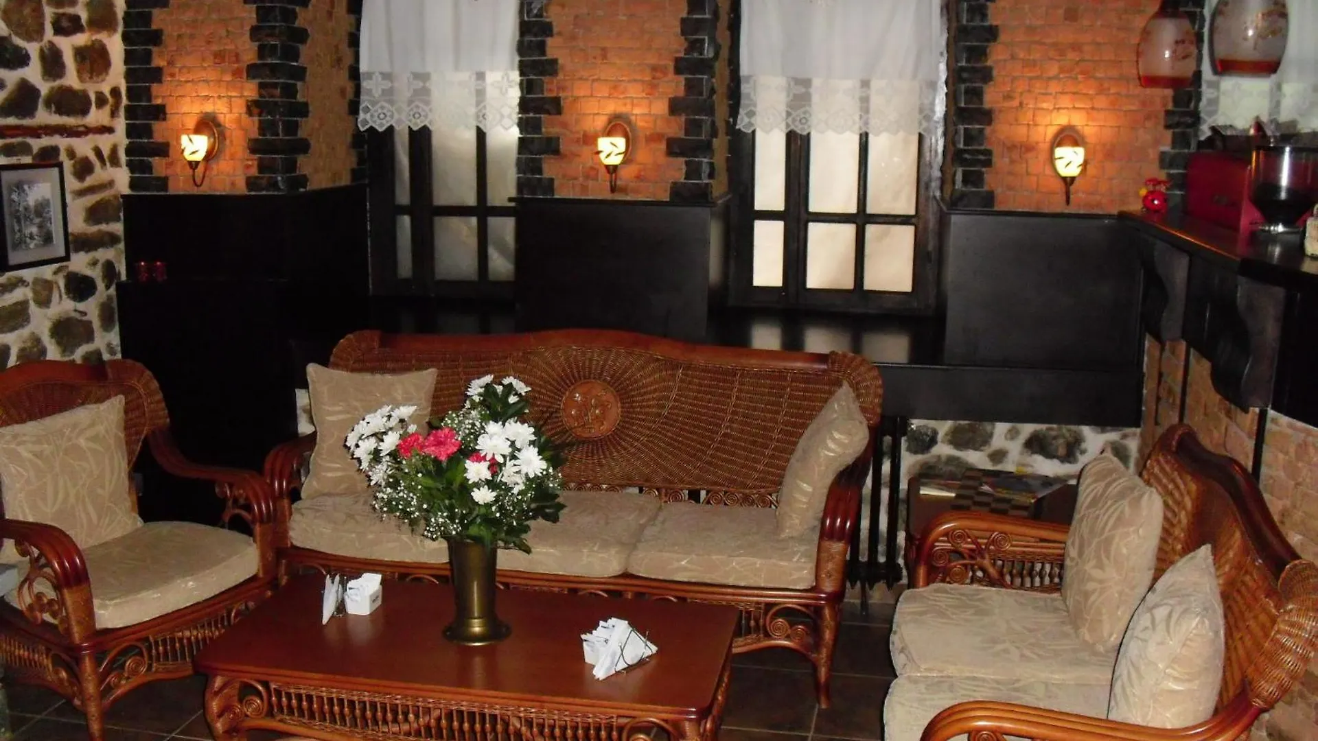 Guest House Bujtina Leon Korce Albania