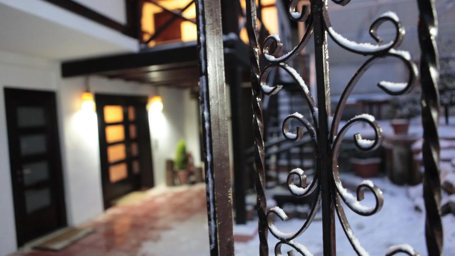 Guest House Bujtina Leon Korce Albania