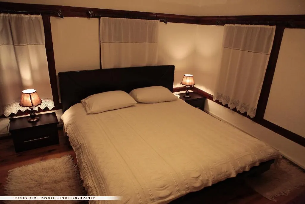 Guest House Bujtina Leon Korce Albania