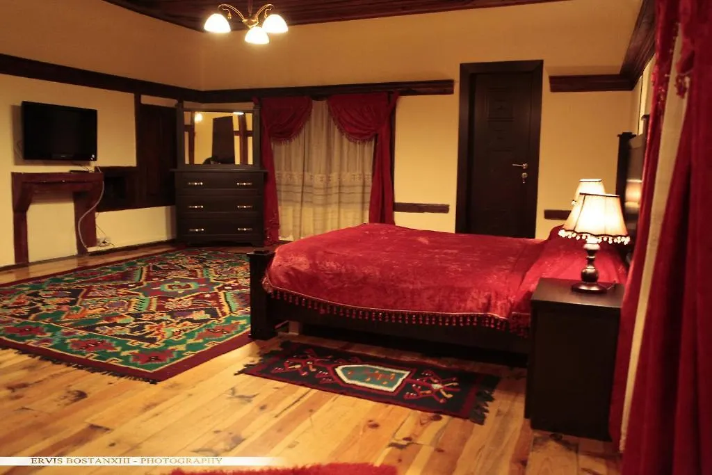Guest House Bujtina Leon Korce