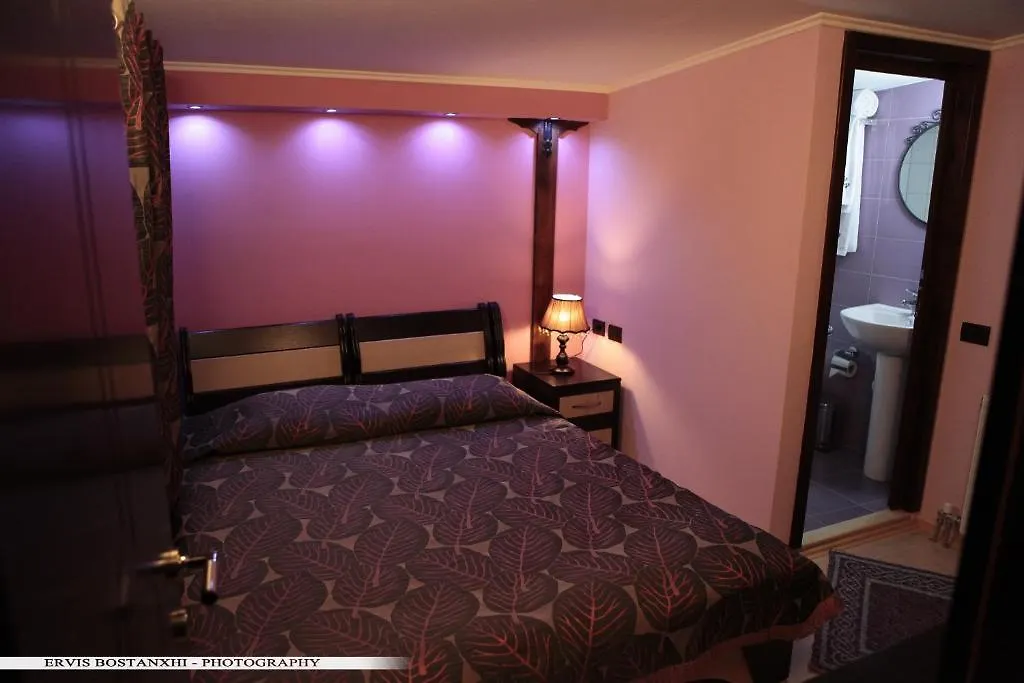 Guest House Bujtina Leon Korce 0*,  Albania